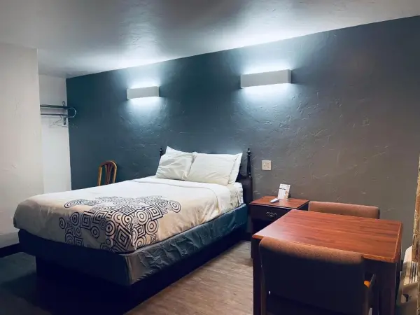 Century 21 Motel 6