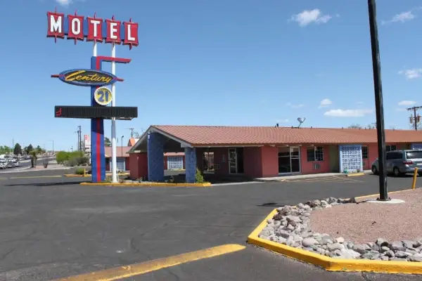 Century 21 Motel 9
